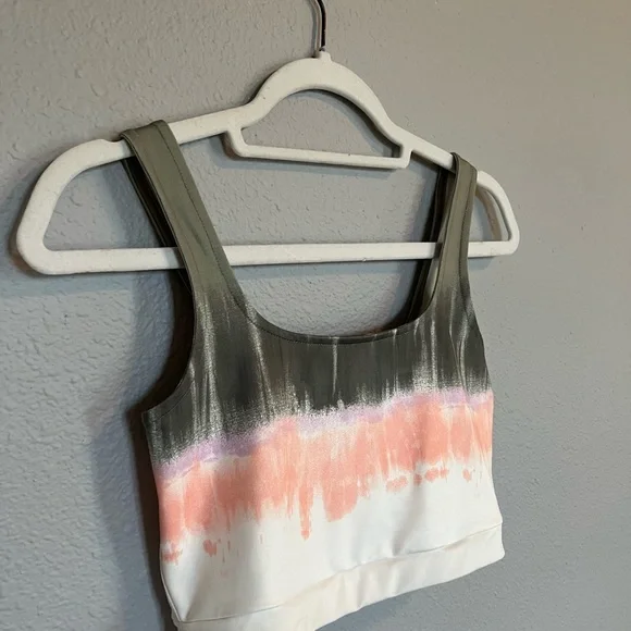 Gianni Bini Workout/Lounge Set. Size S Top & Size M Bottoms. - Picture 5 of 6